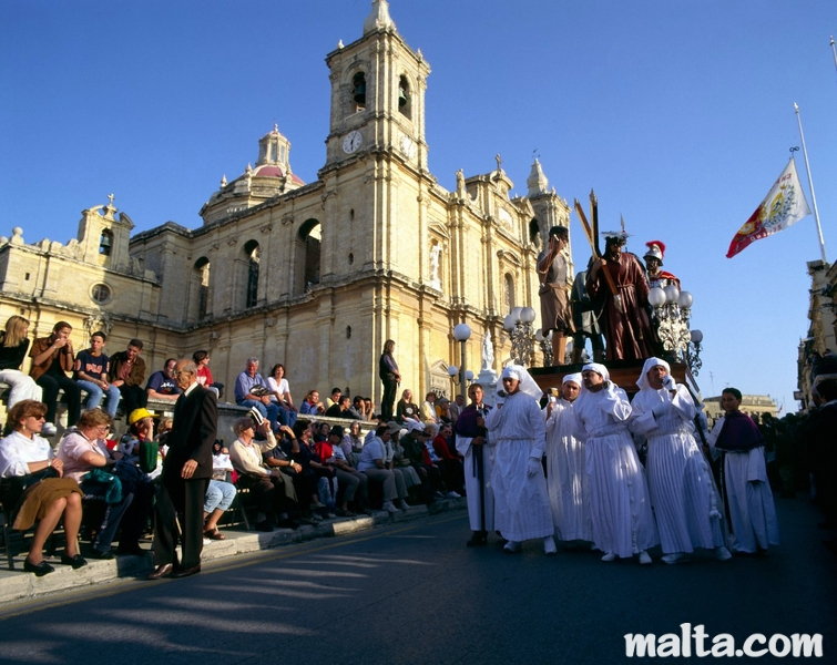 cuoc-song-hanh-phuc-tai-malta