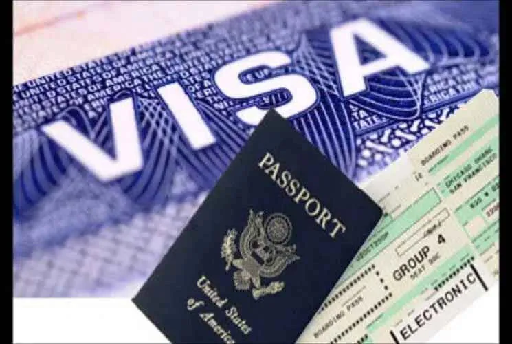 Visa du lịch Canada là loại giấy phép cho phép công dân nước ngoài nhập cảnh